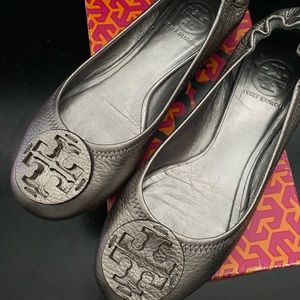 Tory Burch Reva Flats Tumbled Leather Pewter